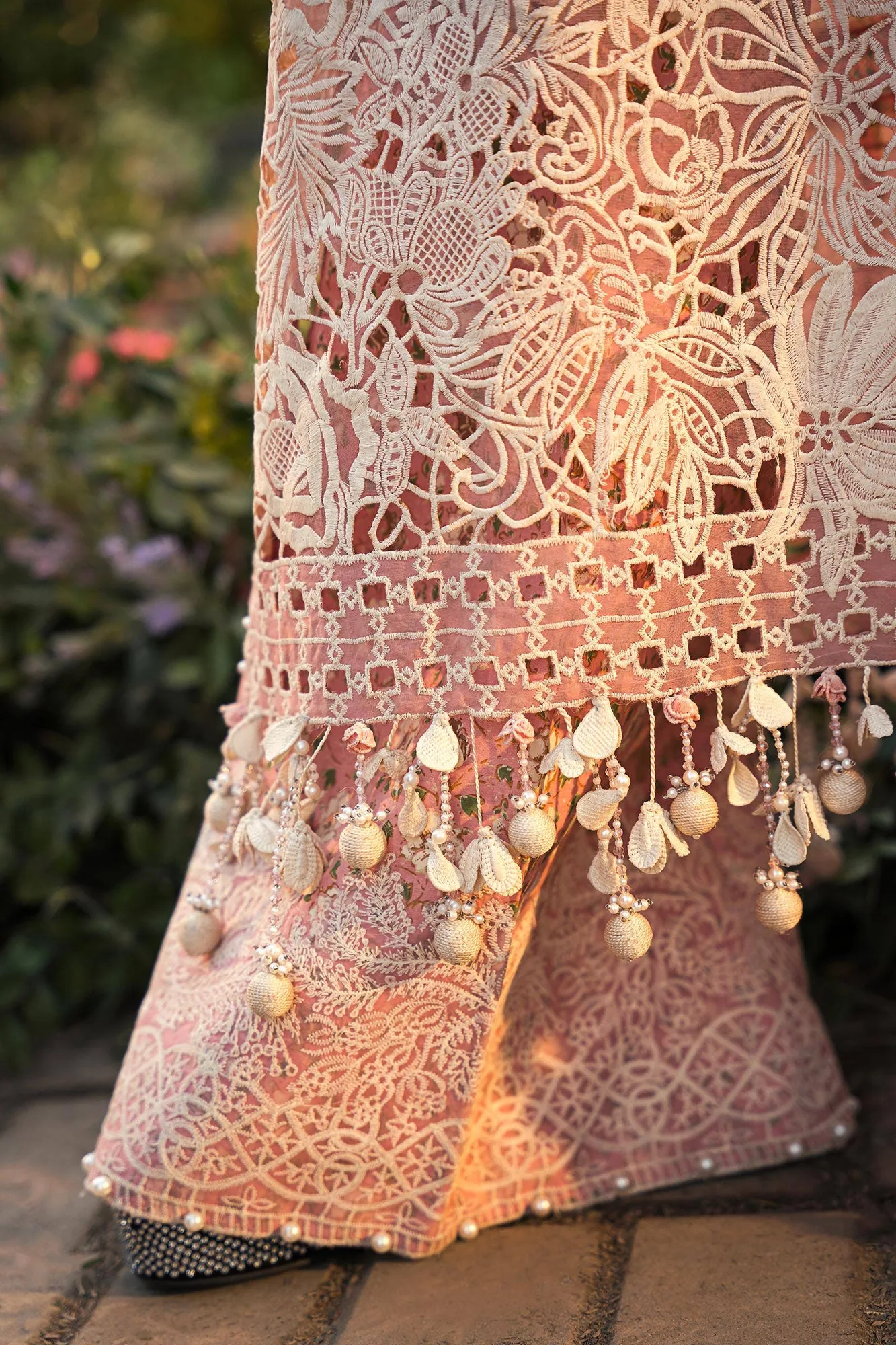Sana Safinaz Luxury Collection 24 Pink Organza – view 4 – Poshaq