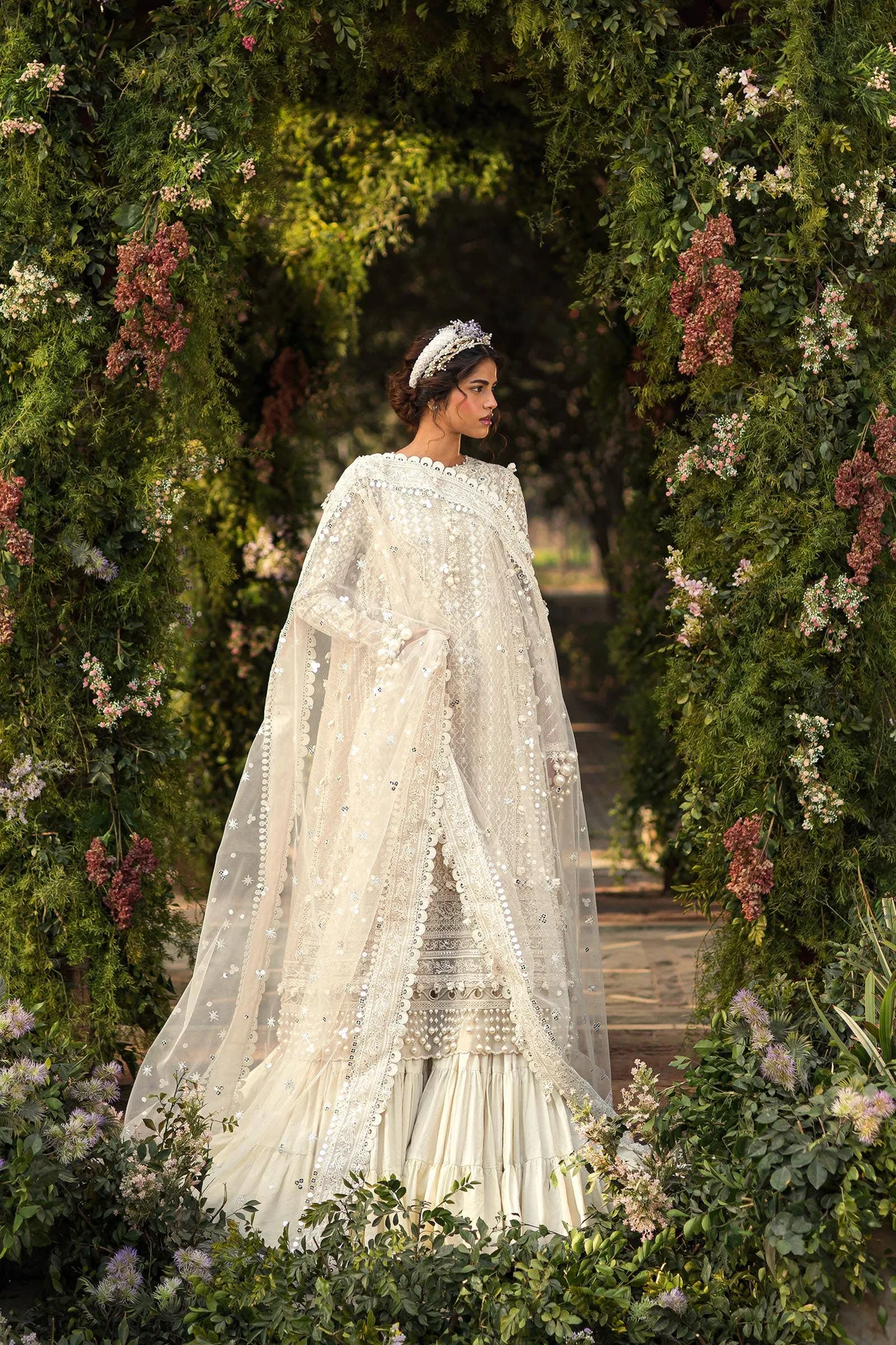 Sana Safinaz Luxury Collection 24 Off White Organza – view 2 – Poshaq