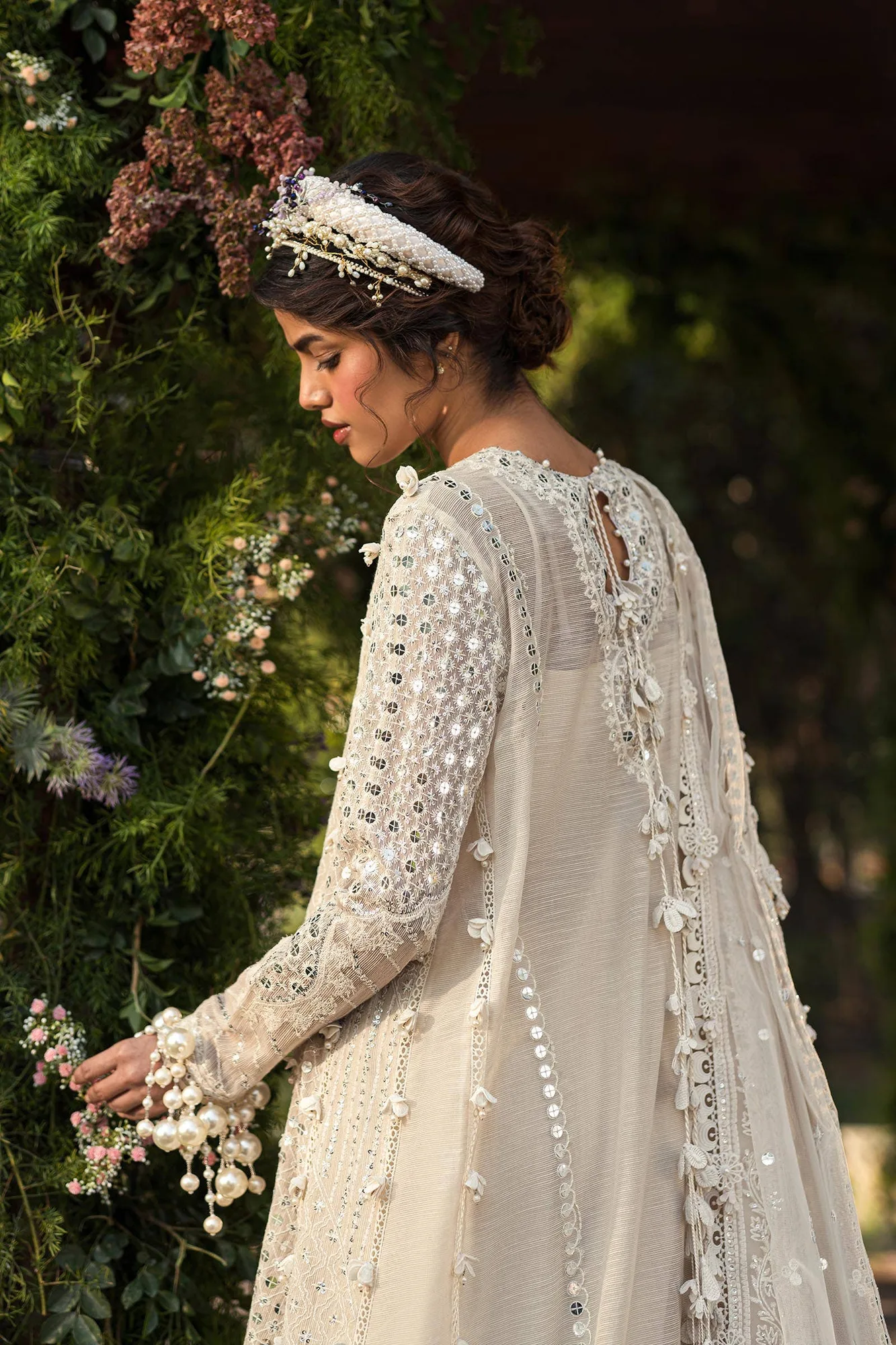 Sana Safinaz Luxury Collection 24 Off White Organza – view 4 – Poshaq