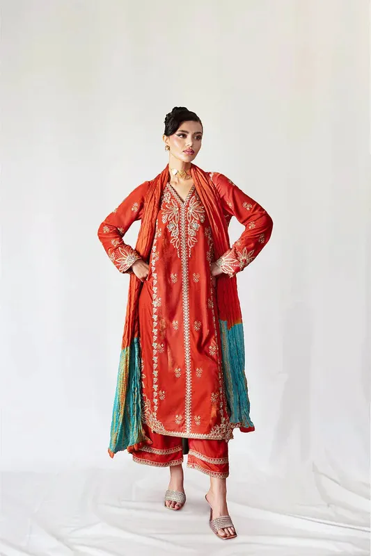Saira Rizwan Velvet Pret 25 Rust Velvet – view 1 – Poshaq