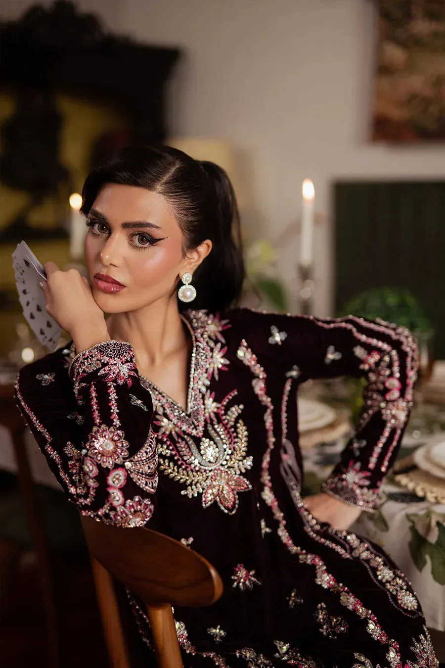 Saira Rizwan Velvet Pret 25 Burgundy Velvet – view 5 – Poshaq