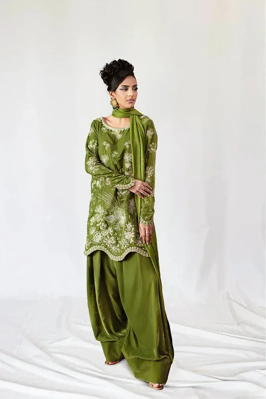 Saira Rizwan Velvet Pret 25 Olive Green Velvet – view 1 – Poshaq