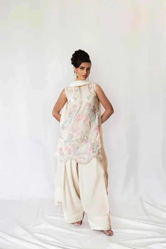 Saira Rizwan Velvet Pret 25 White Velvet – view 1 – Poshaq
