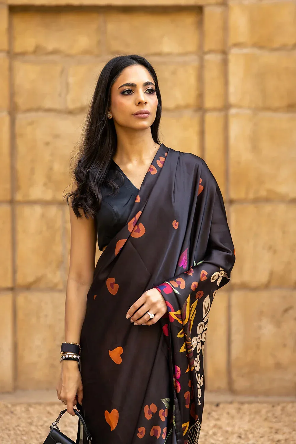 Saira Rizwan Resort Collection 25 Black Silk – view 3 – Poshaq