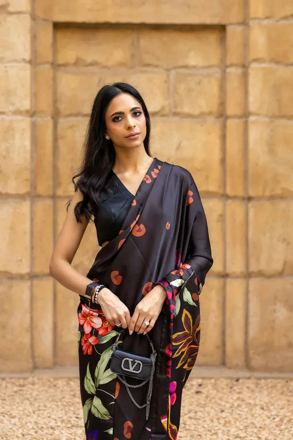 Saira Rizwan Resort Collection 25 Black Silk – view 5 – Poshaq