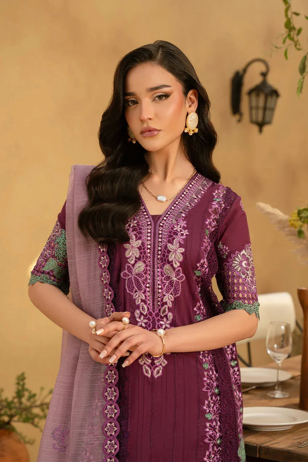 Saira Rizwan Luxury Lawn 25 Plum Organza – view 3 – Poshaq