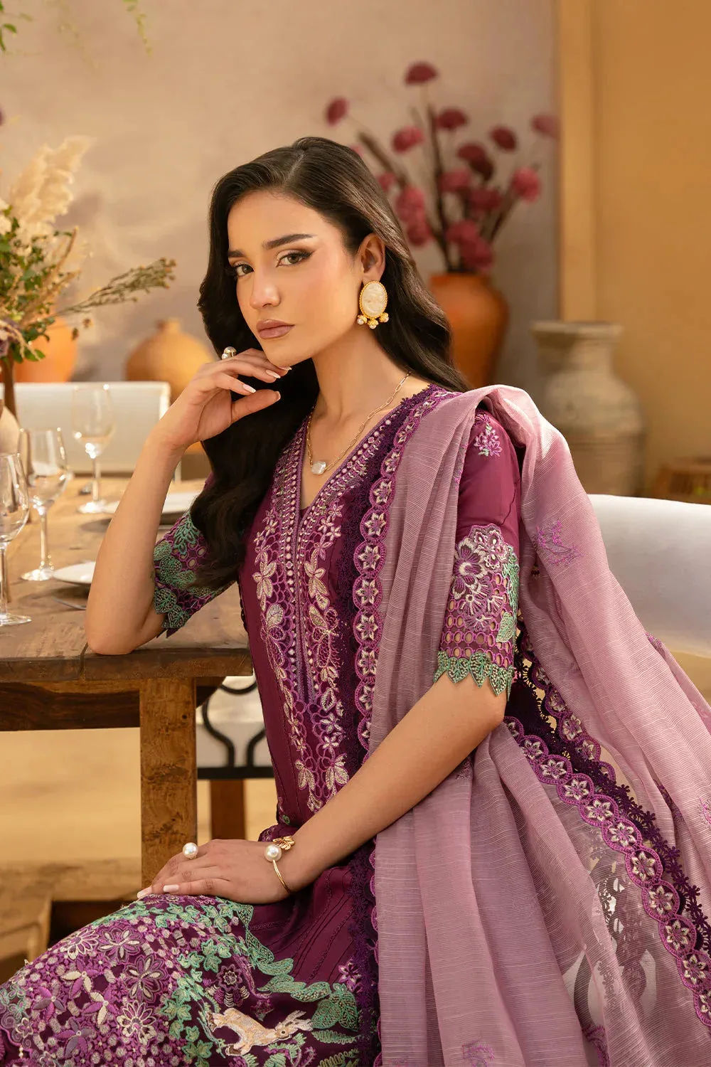 Saira Rizwan Luxury Lawn 25 Plum Organza – view 4 – Poshaq