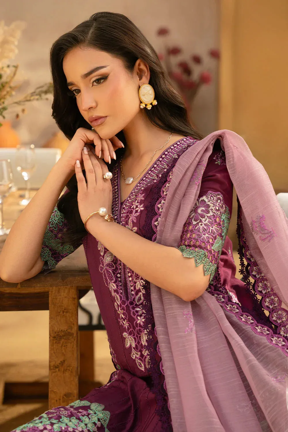 Saira Rizwan Luxury Lawn 25 Plum Organza – view 5 – Poshaq