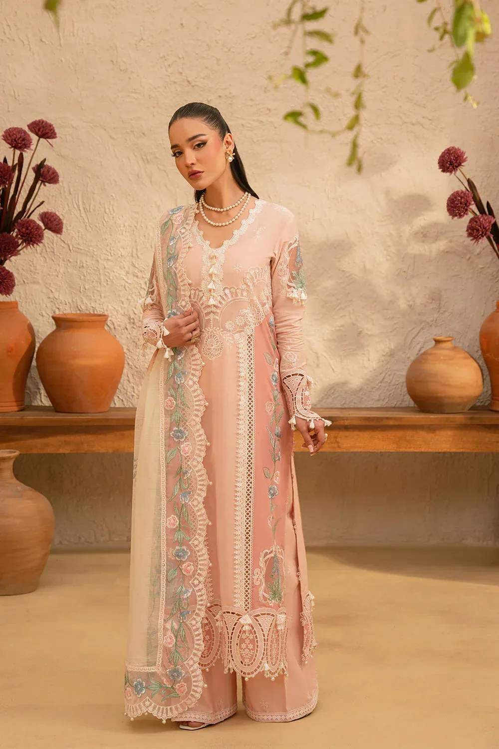 Saira Rizwan Luxury Lawn 25 Pale Peach Organza – view 4 – Poshaq