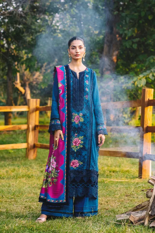 Saira Rizwan Winter 2024 Blue Khaddar – view 1 – Poshaq