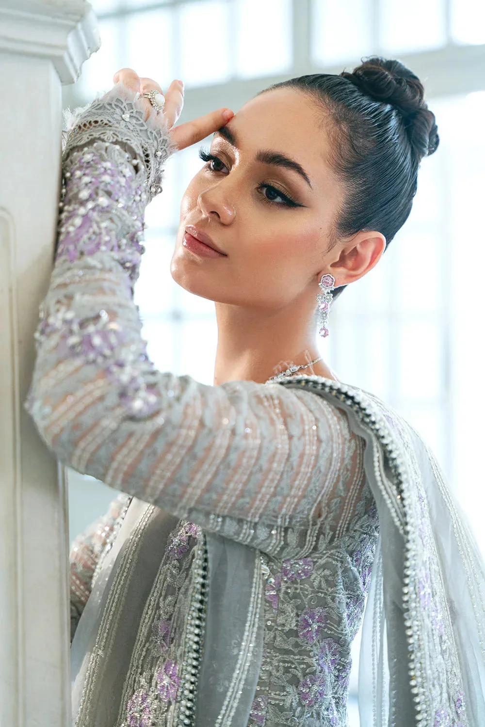 Saira Rizwan Naqsh Festive Grey Raw Silk – view 4 – Poshaq