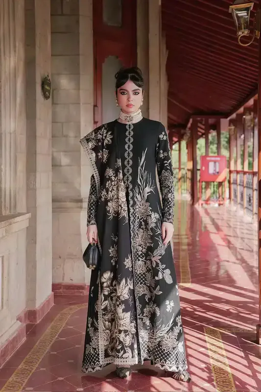 Saira Rizwan Winter 23 Black Khaddar – view 1 – Poshaq