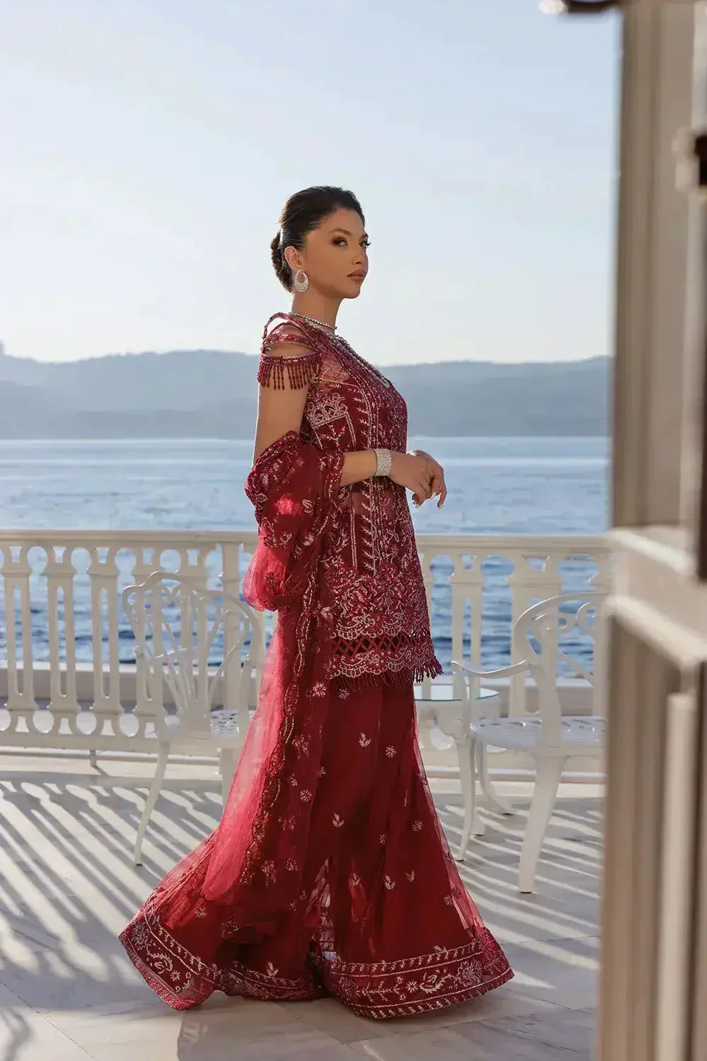 Saira Rizwan Lumiere Festive 23 Red Raw Silk – view 5 – Poshaq