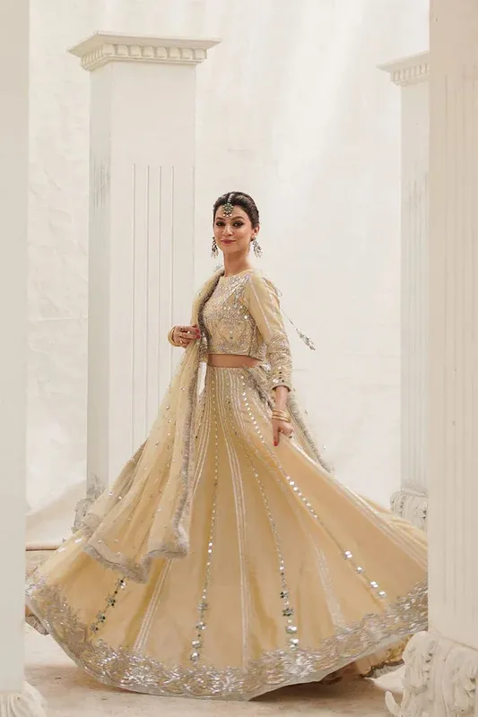 Saira Rizwan Mehr o mah Wedding Formals Yellow Silk – view 1 – Poshaq