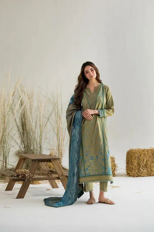 Sobia Nazir Winter 25 Thistle green Jacquard – view 1 – Poshaq