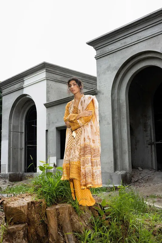 Sobia Nazir Fall Edit 24 Mustard Organza – view 1 – Poshaq