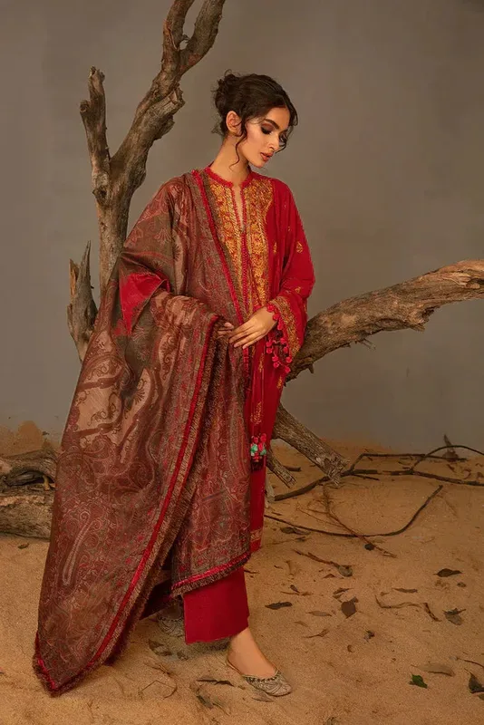 Sobia Nazir Autumn Winter 23 Red Karandi – view 1 – Poshaq
