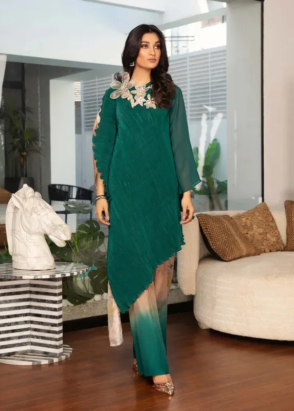 Shiza Hassan Sublime Luxury Pret Bottle Green Silk – view 1 – Poshaq