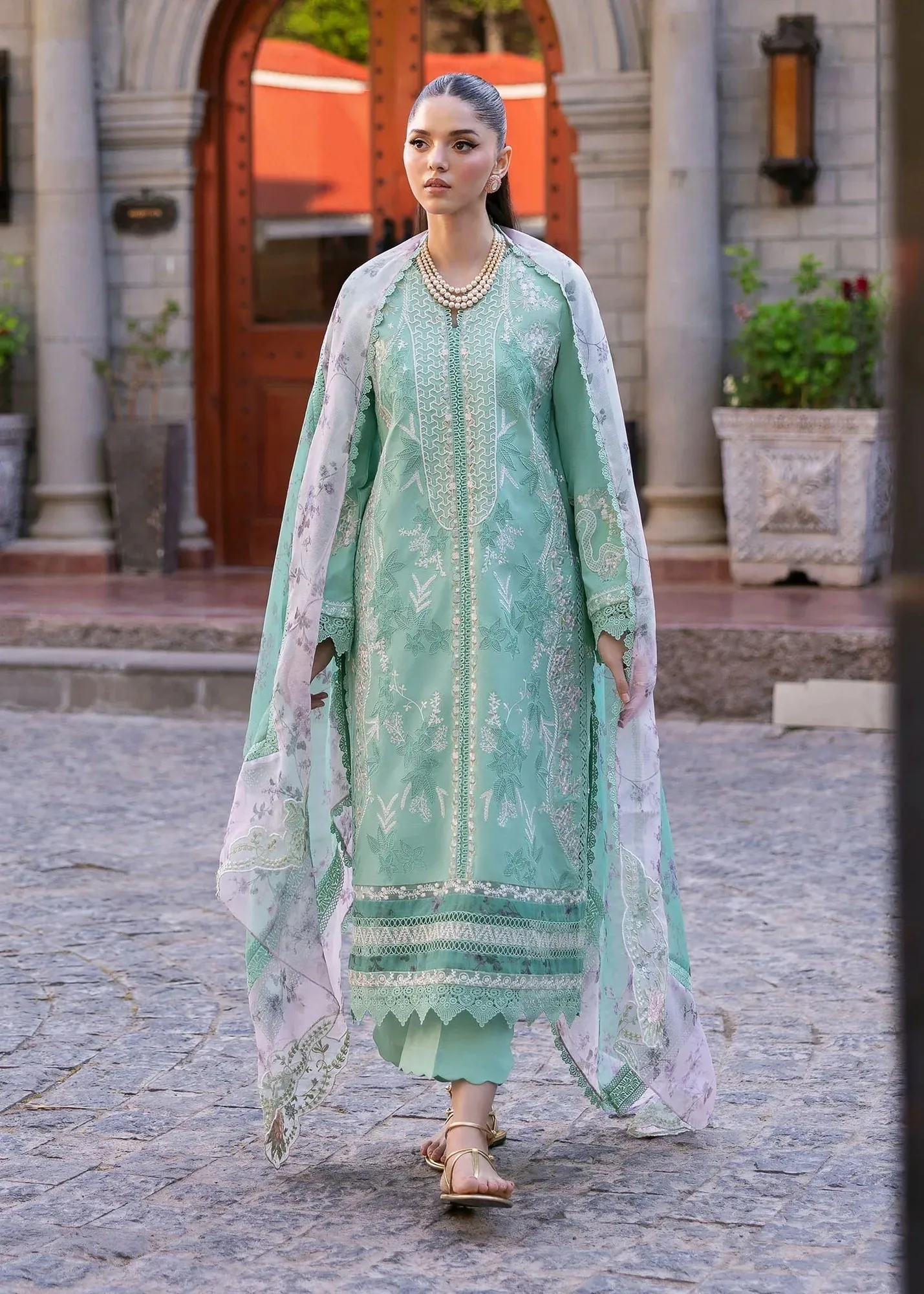 Saira Shakira Bloom Lawn 25 Green Organza – view 1 – Poshaq