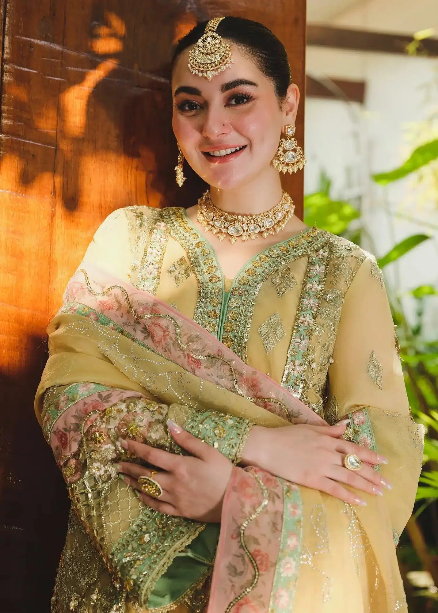 Saira Shakira Wedding Collection 24 Yellow Organza – view 6 – Poshaq
