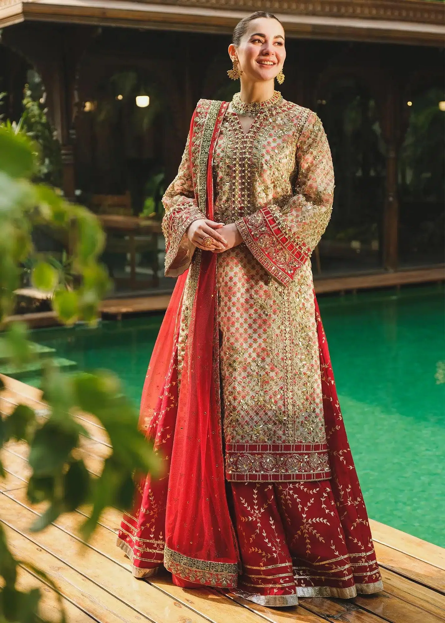 Saira Shakira Wedding Collection 24 White Organza – view 2 – Poshaq