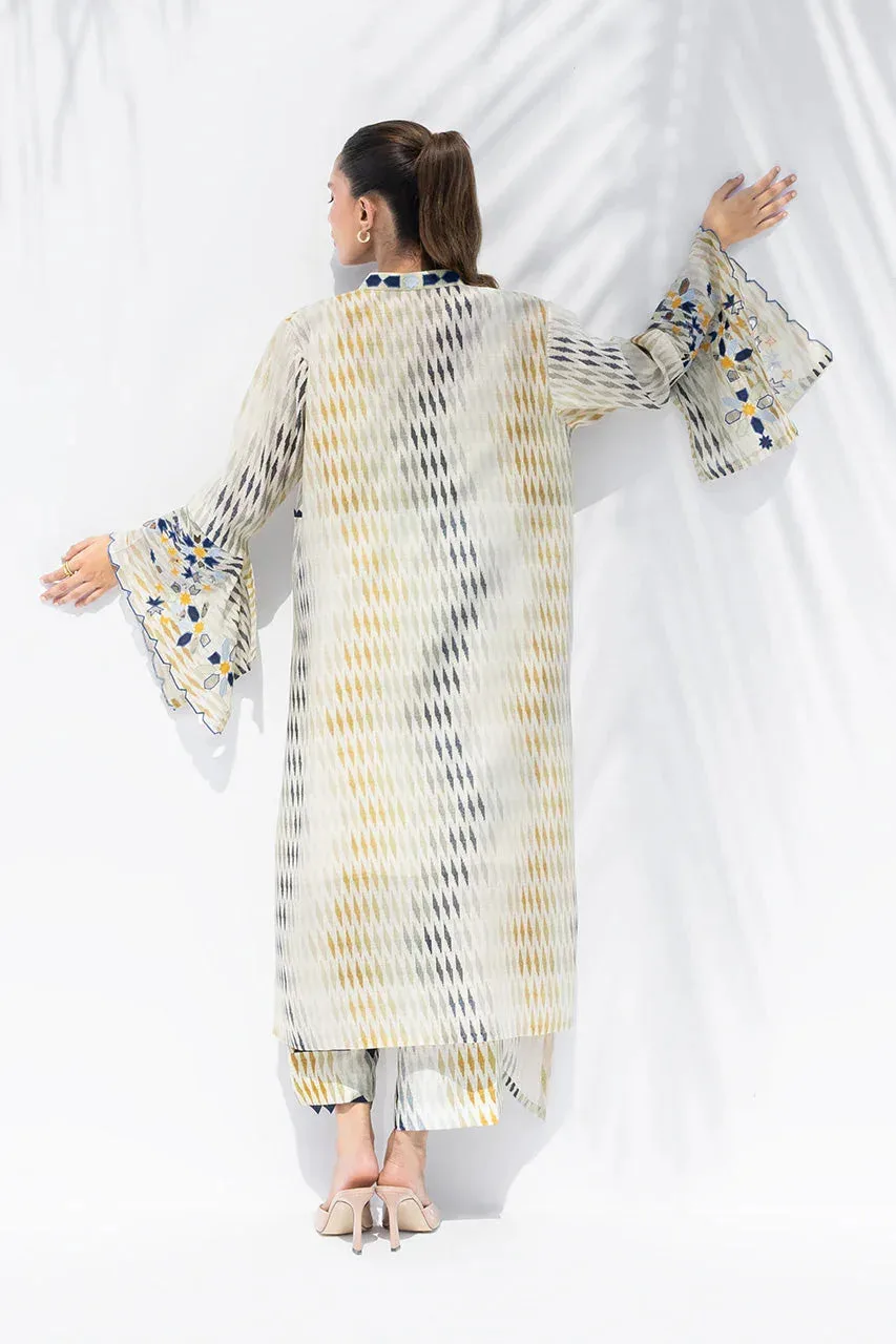 Sania Maskatiya The Winter Edit - Luxe Pret 25 Off White Silk – view 2 – Poshaq