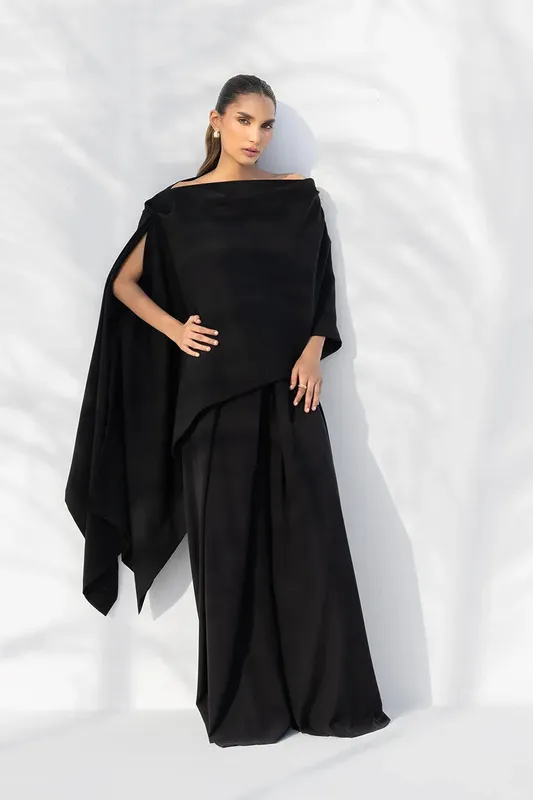 Sania Maskatiya The Winter Edit - Luxe Pret 25 Black Crepe – view 1 – Poshaq