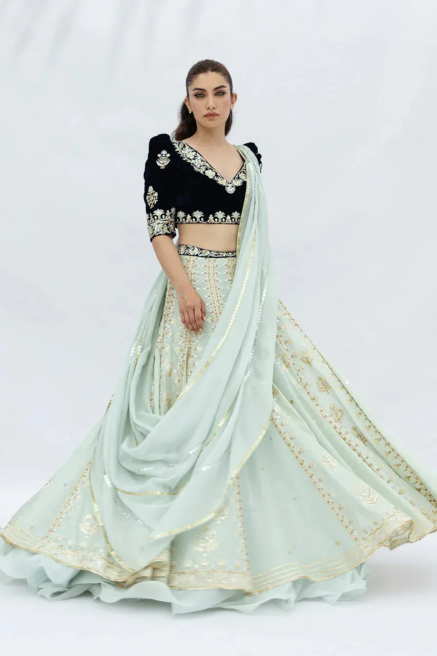 Sania Maskatiya The Winter Edit - Luxe Pret 25 Black Georgette – view 1 – Poshaq