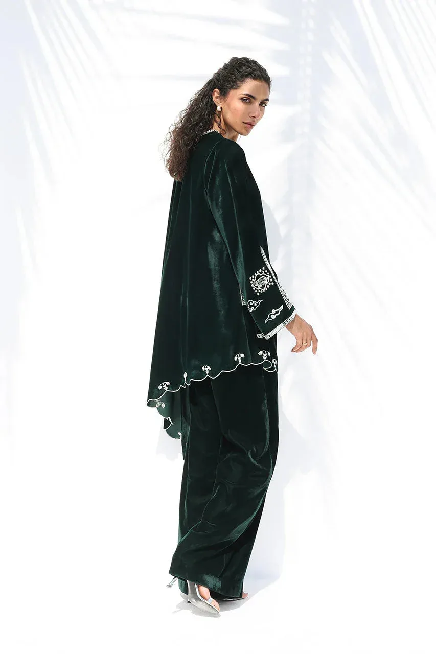 Sania Maskatiya The Winter Edit - Luxe Pret 25 Midnight Green Velvet – view 2 – Poshaq