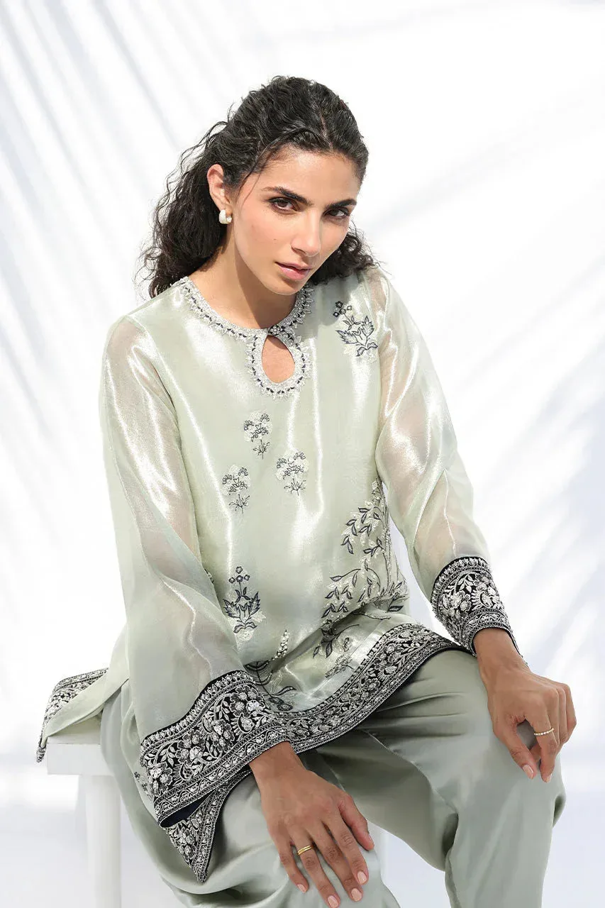 Sania Maskatiya The Winter Edit - Luxe Pret 25 Mint Velvet – view 5 – Poshaq