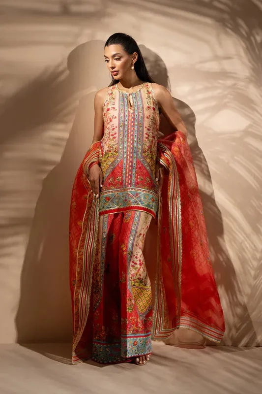 Sania Maskatiya Mirra Luxury Pret 25 Coral Pink Organza – view 1 – Poshaq