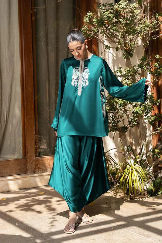 Sania Maskatiya Eid Collection Green – view 1 – Poshaq