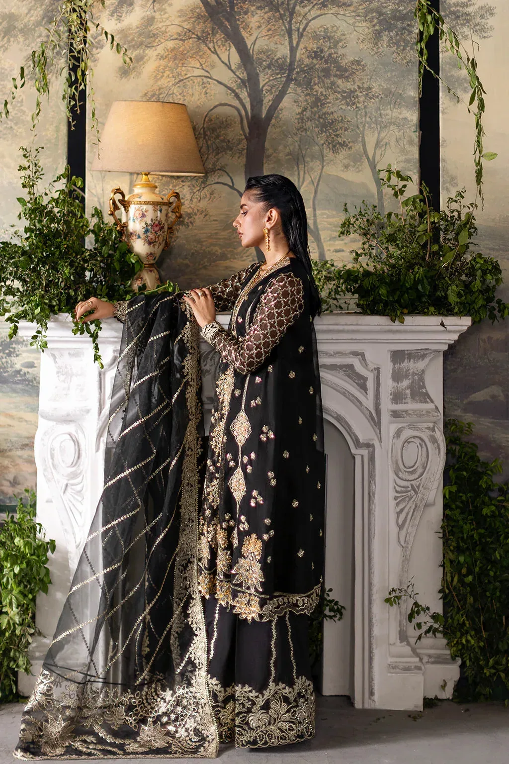 Saad Shaikh Flurie Vol 3 Black Raw Silk – view 2 – Poshaq