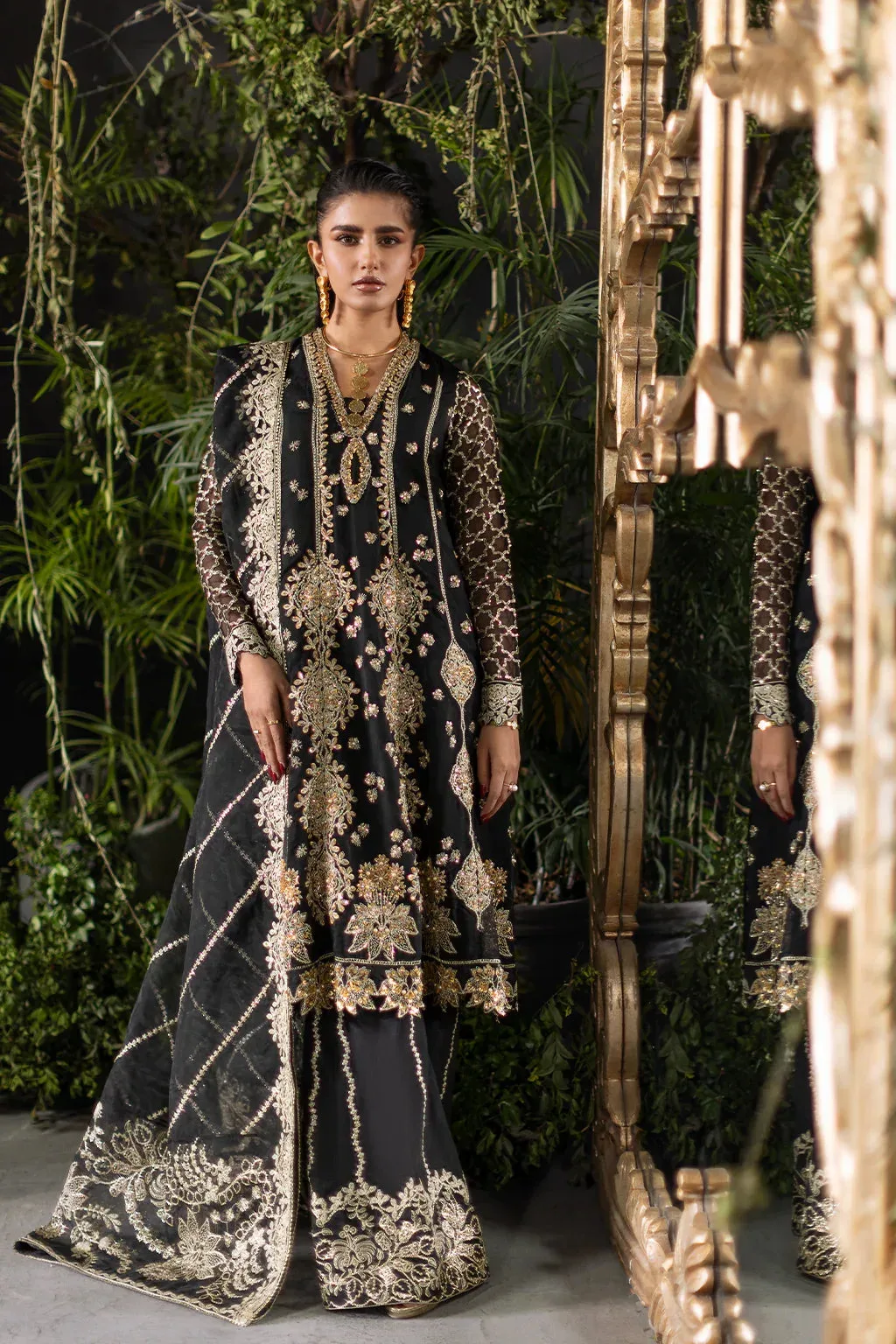 Saad Shaikh Flurie Vol 3 Black Raw Silk – view 3 – Poshaq