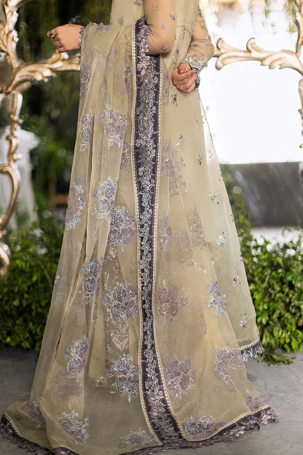 Saad Shaikh Flurie Vol 3 Gray Olive Raw Silk – view 6 – Poshaq