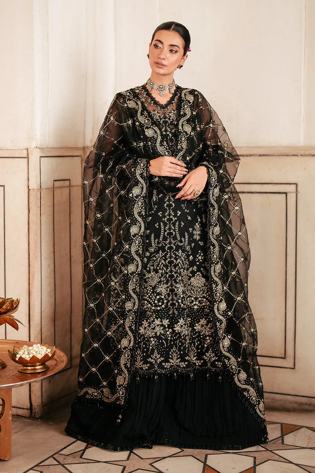 Saad Shaikh Silsila Festive Collection Black Raw Silk – view 1 – Poshaq