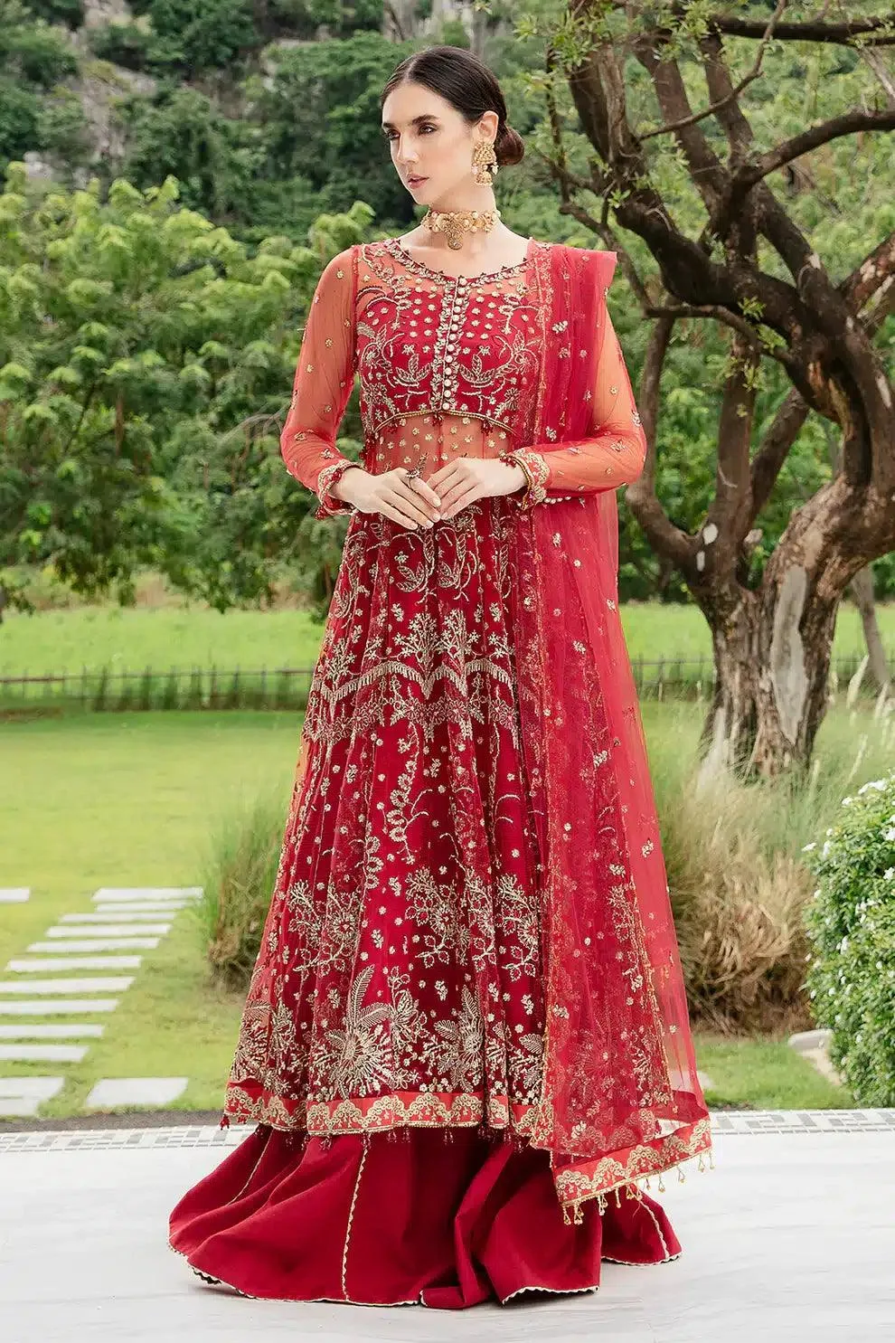 Saad Shaikh Luminous Formals 23 Red Raw Silk – view 2 – Poshaq