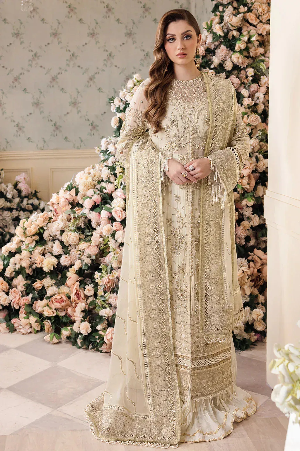 Saad Shaikh Panache Luxury Chiffon 24 Off White Raw Silk – view 4 – Poshaq