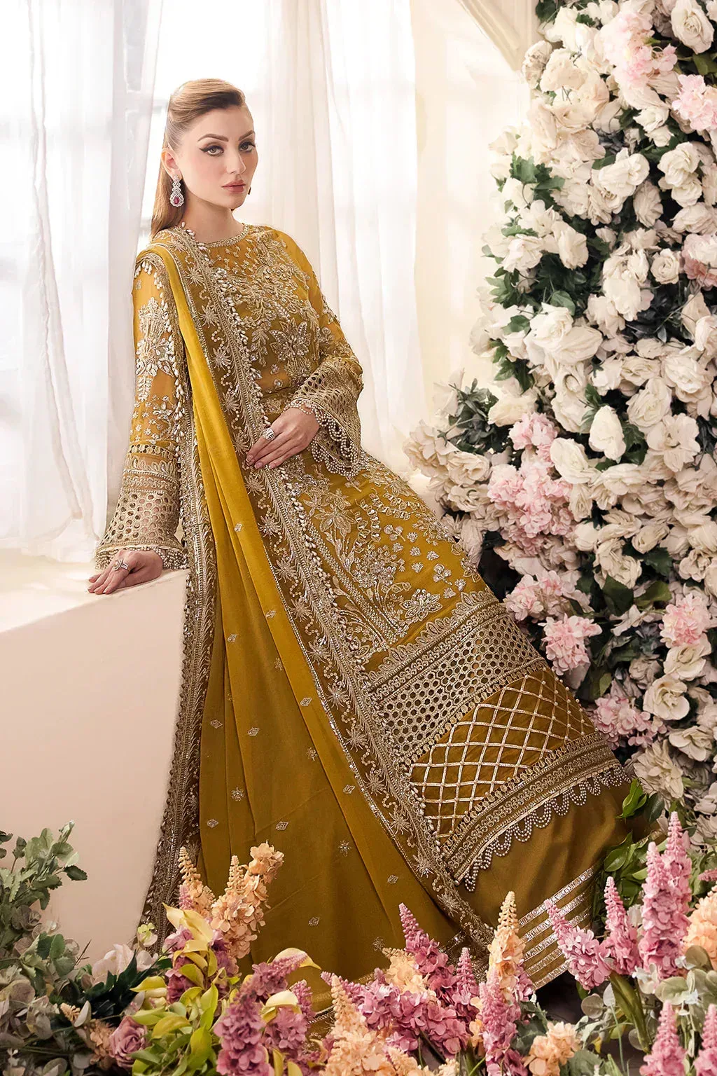Saad Shaikh Panache Luxury Chiffon 24 Green Raw Silk – view 2 – Poshaq