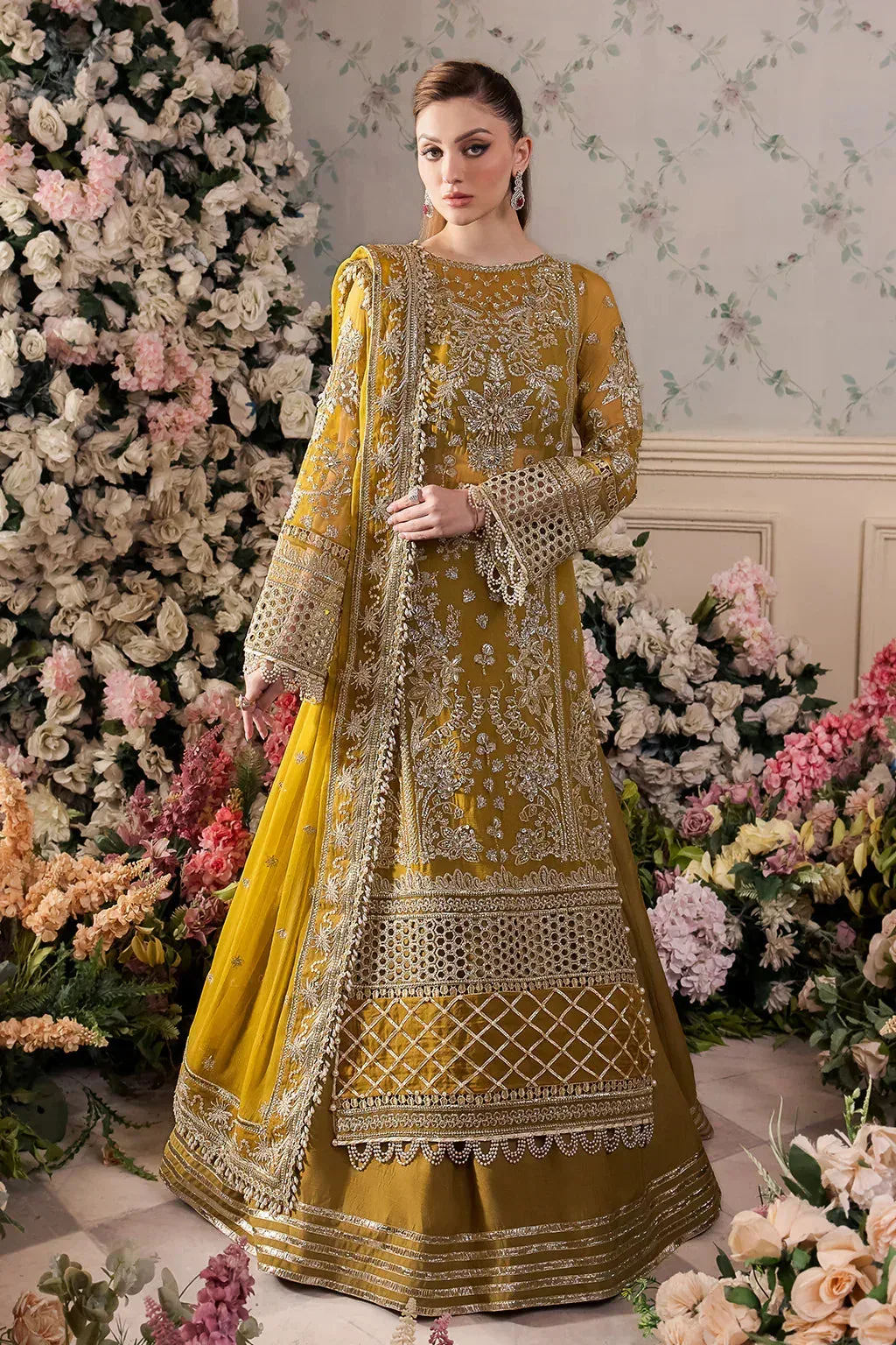 Saad Shaikh Panache Luxury Chiffon 24 Green Raw Silk – view 6 – Poshaq