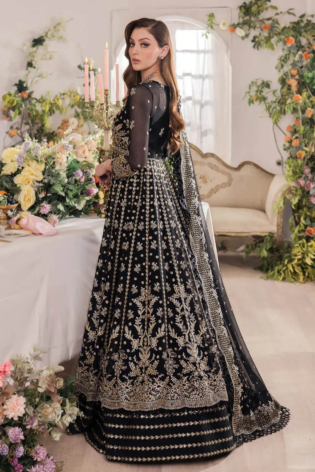 Saad Shaikh Panache Luxury Chiffon 24 Black Raw Silk – view 5 – Poshaq