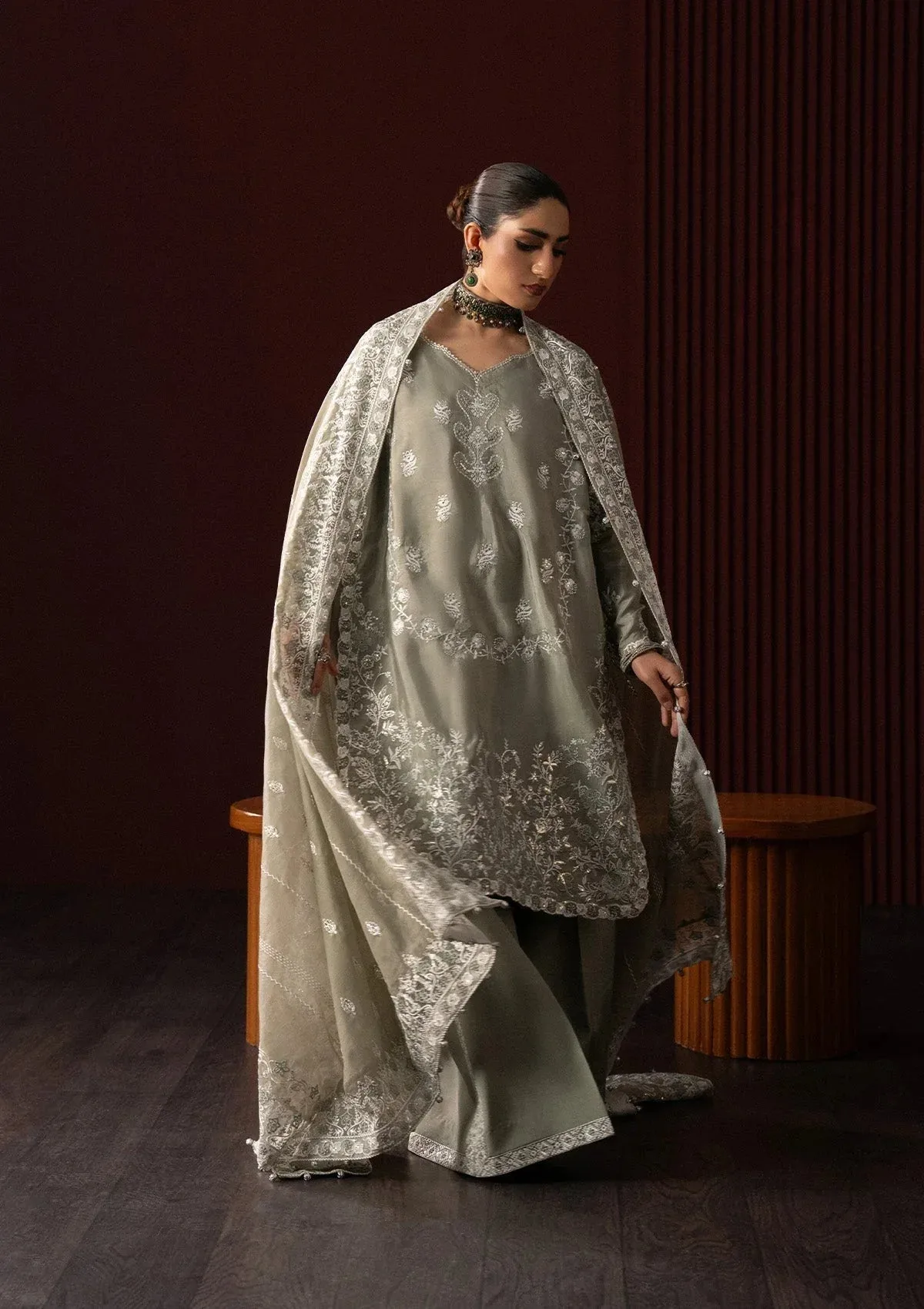 Aik Atelier Lady Aik 25 Grey Organza – view 3 – Poshaq