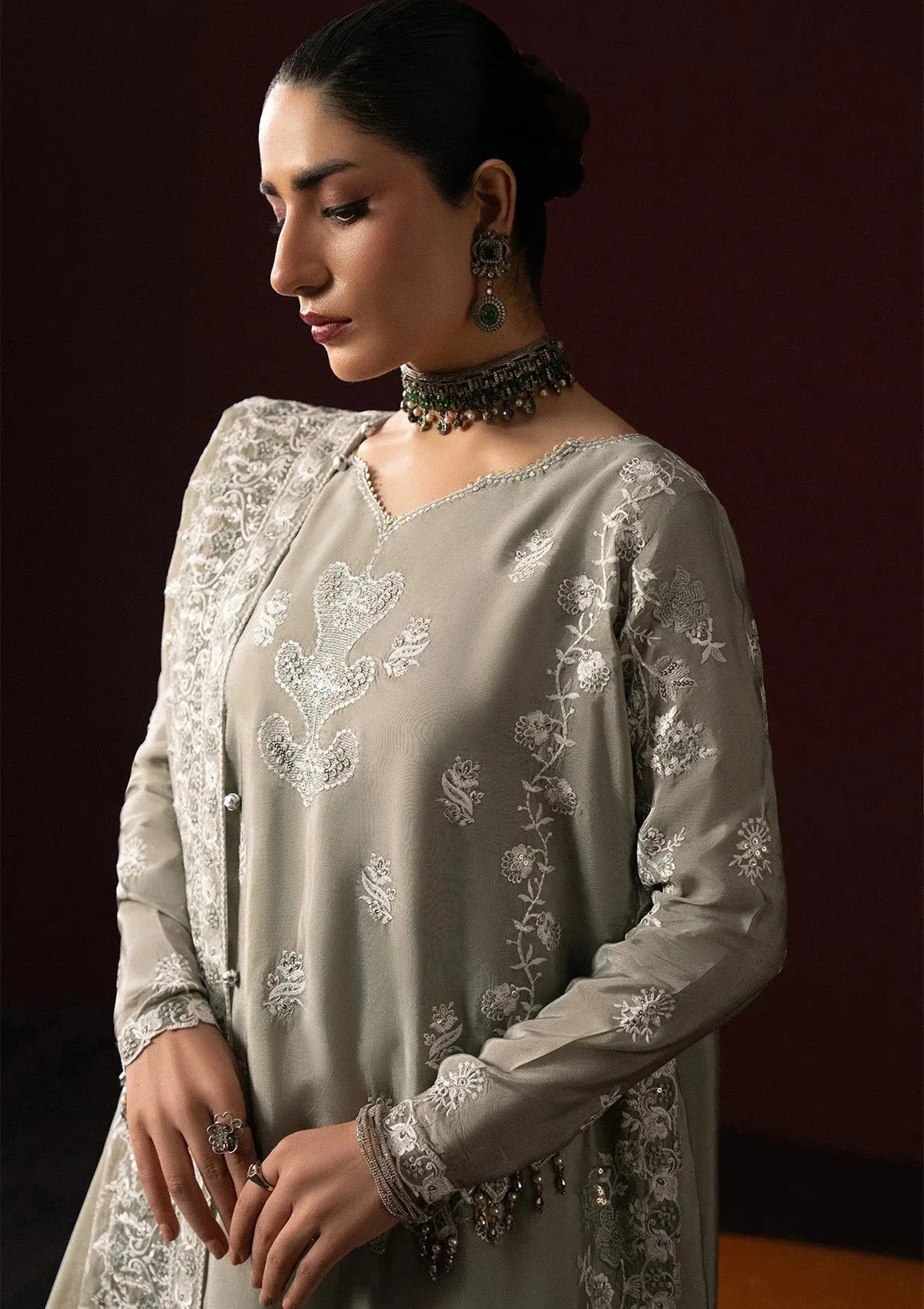 Aik Atelier Lady Aik 25 Grey Organza – view 4 – Poshaq