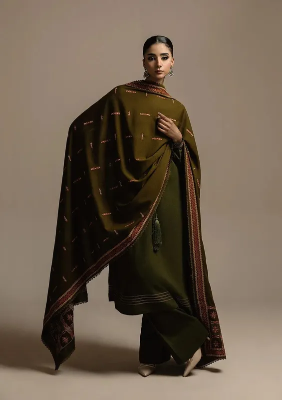 Aik Atelier Aik Roz Karandi 25 Deep Olive Green Karandi – view 1 – Poshaq