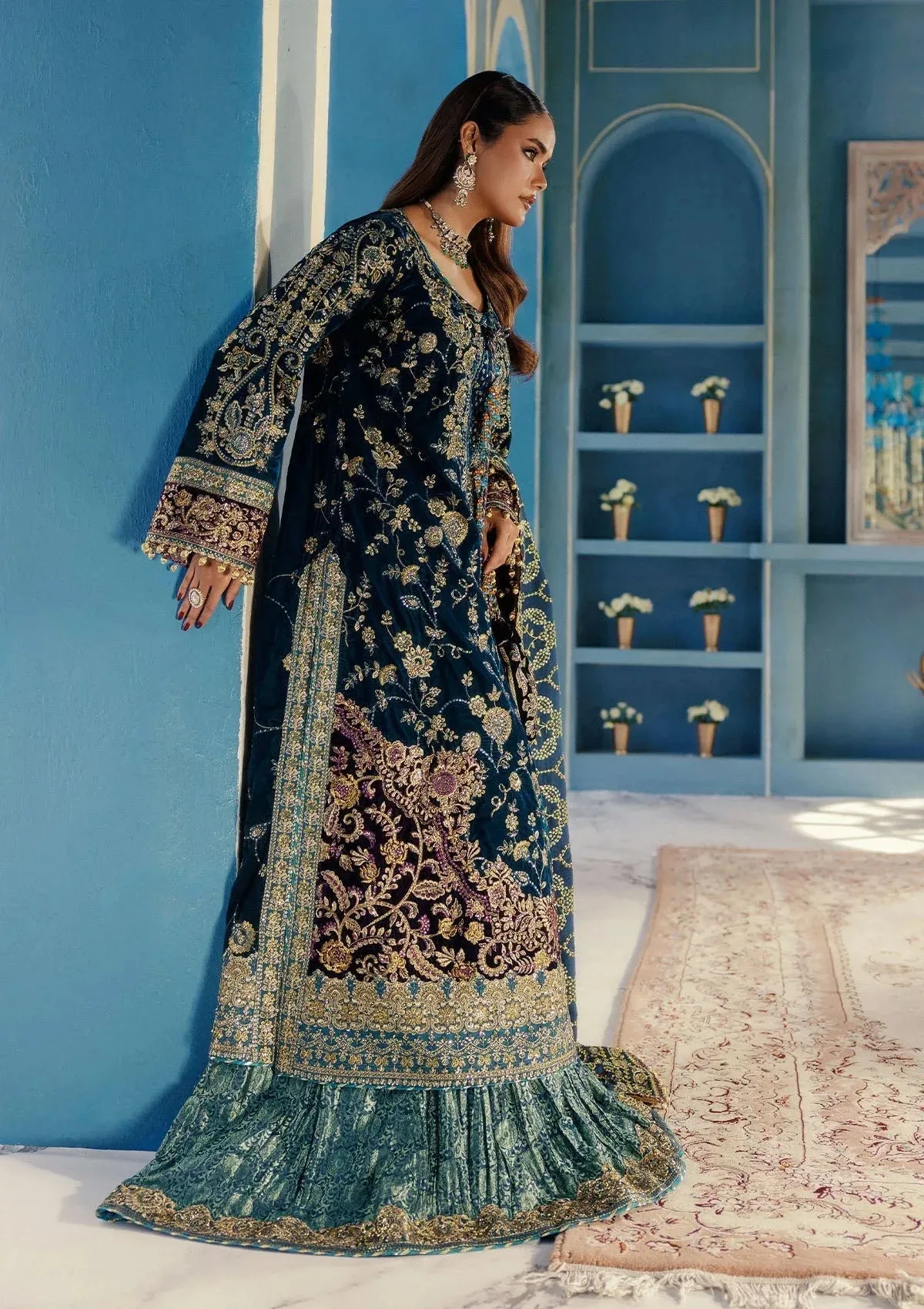 Aik Atelier Udaipur Velvet 25 Teal Blue Organza – view 3 – Poshaq