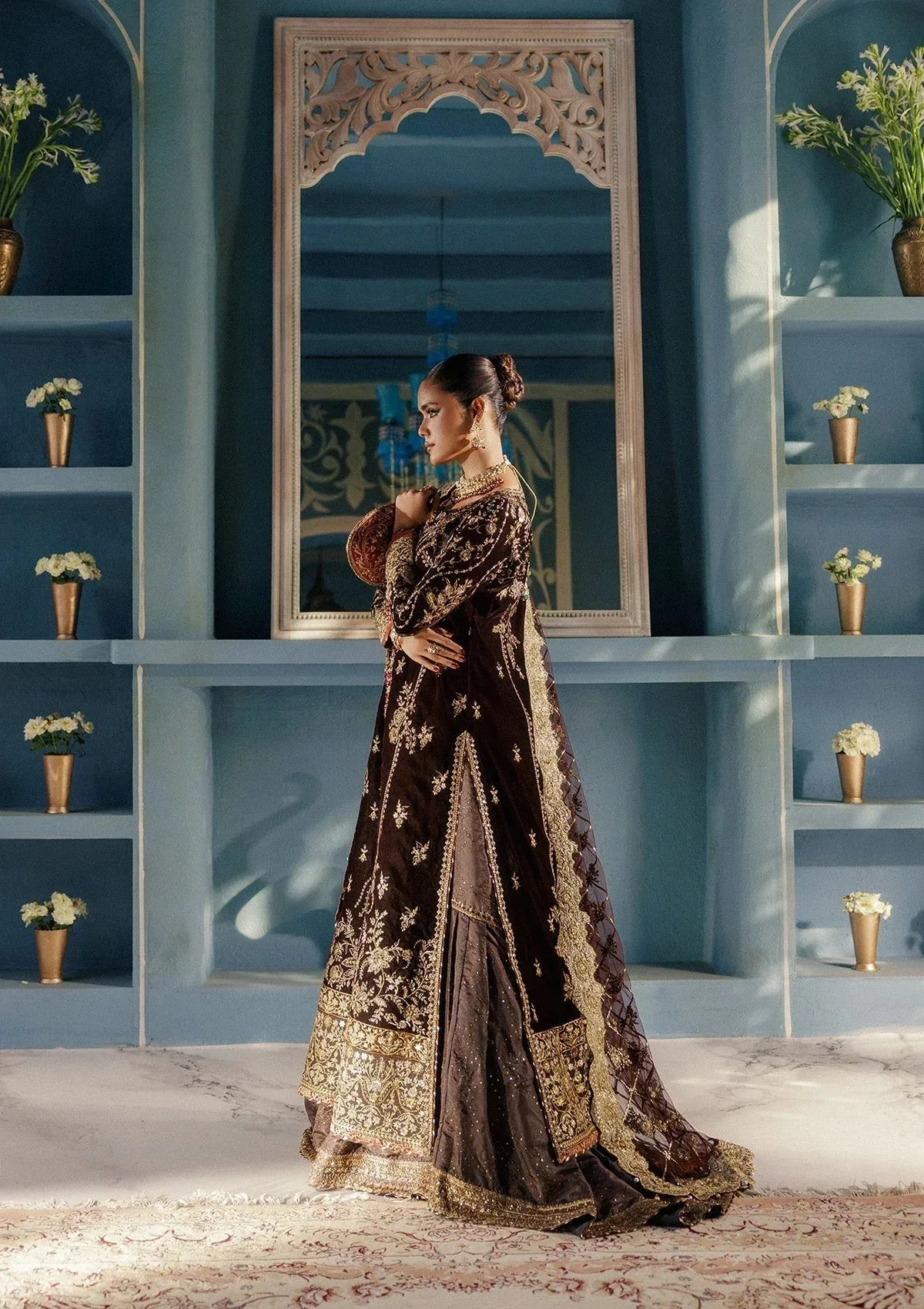 Aik Atelier Udaipur Velvet 25 Chocolate Brown Organza – view 3 – Poshaq