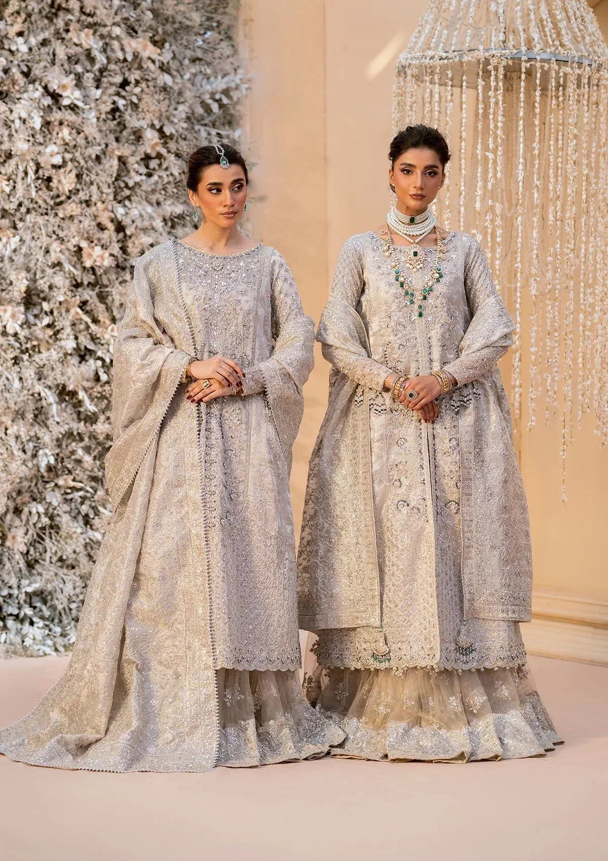 Aik Atelier Wedding Festive 25 Silver Organza – view 1 – Poshaq