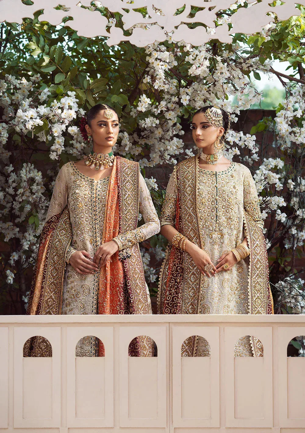 Aik Atelier Wedding Festive 24 Gold Organza – view 7 – Poshaq