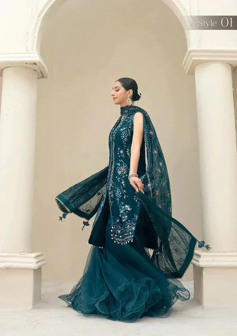 Aik Atelier Wedding Festive 23 Organza – view 5 – Poshaq