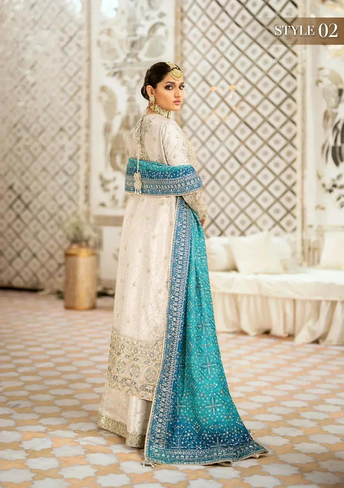 Aik Atelier Wedding Festive 24 Ivory Organza – view 4 – Poshaq